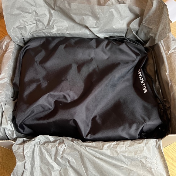 Balenciaga Speed Allover Logo Sneaker 2.0 Size 44 Sand/Soft Beige/Black - Picture 6 of 9